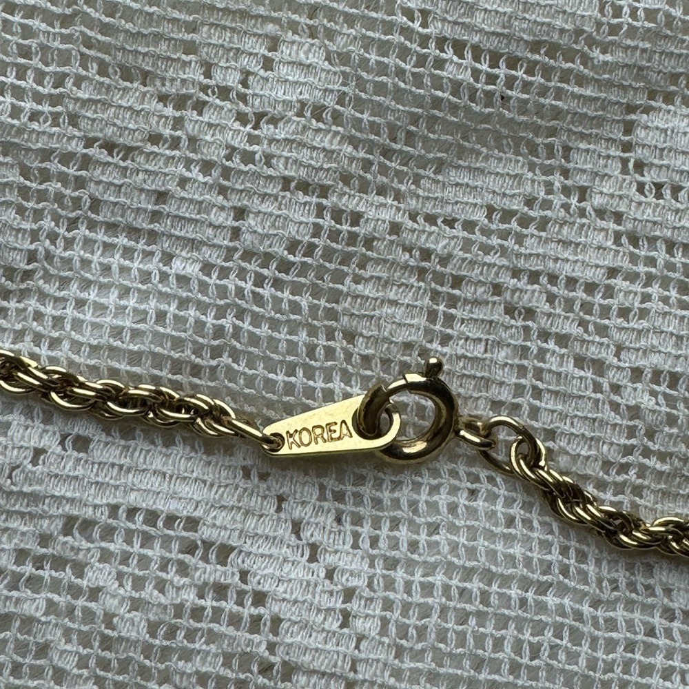 Chic Gold and Silver Cross Pendant Necklace - Picture 4 of 4